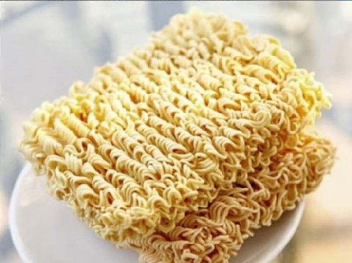 Mì ăn liền bị cảnh báo ở EU