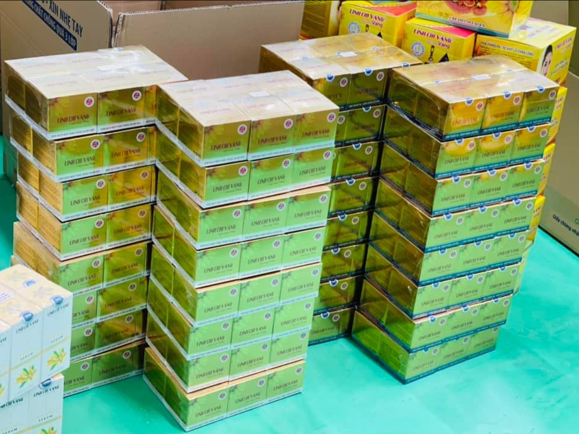 Sản phẩm bị thu hồi là Kem chống nắng - Bảo vệ da Intensive UV Sunblock Cream Linh Chi Vàng