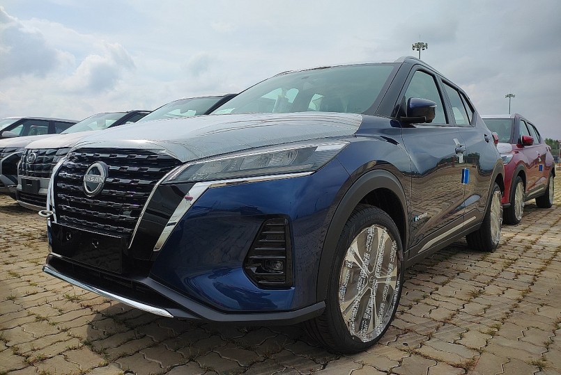 Hãng xe Nhật Bản đã chốt thời gian ra mắt Nissan Kicks 2022 vào ngày 2/11. Hãng xe Nhật Bản đã chốt thời gian ra mắt Nissan Kicks 2022 vào ngày 2/11.