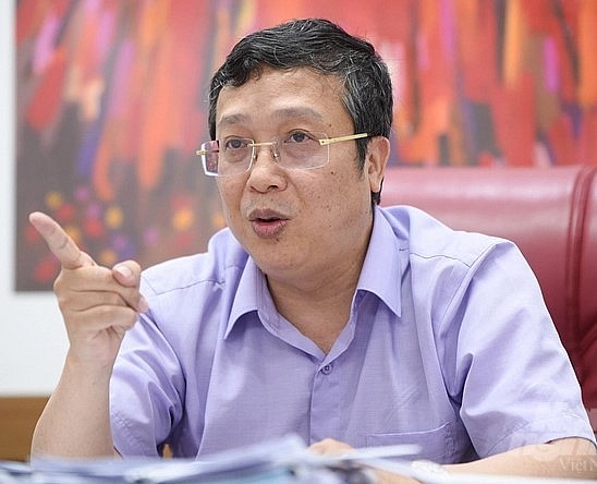 Cục trưởng Cục BVTV Hoàng Trung cho rằng các bên liên quan cần làm rõ để người dân hiểu đúng về mã số vùng trồng sầu riêng. Ảnh: Tùng Đinh. Cục trưởng Cục BVTV Hoàng Trung cho rằng các bên liên quan cần làm rõ để người dân hiểu đúng về mã số vùng trồng sầu riêng. Ảnh: Tùng Đinh.