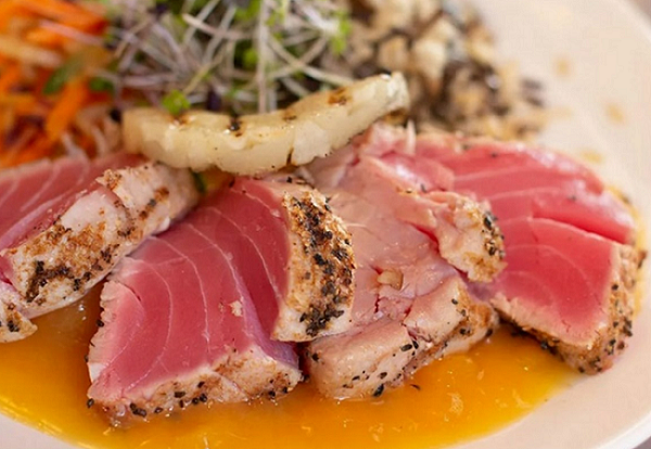 Không thể cưỡng lại với món ăn từ cá ngừ đại dương Phú Yên Không thể cưỡng lại với món ăn từ cá ngừ đại dương Phú Yên