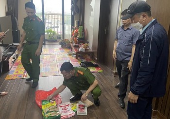 Thanh Hóa: Phát hiện 02 đối tượng buôn bán 7 tạ mì chính và hạt nêm giả