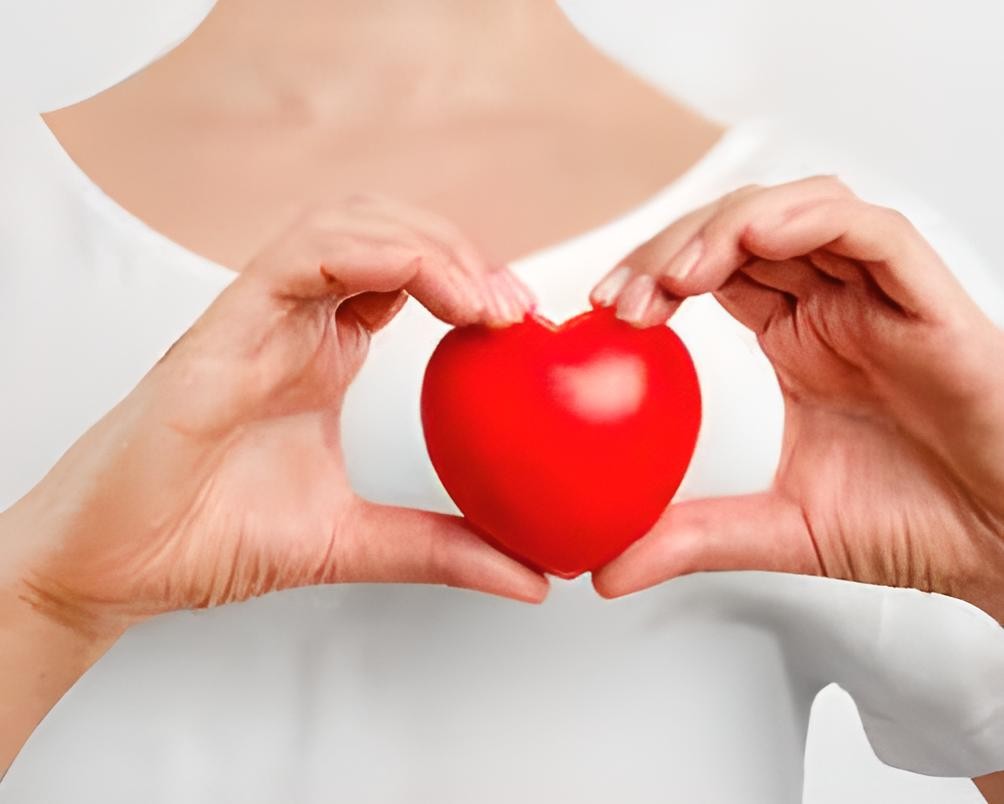 Mỗi ngày 3 quả táo tàu, cả đời luôn khỏe mạnh