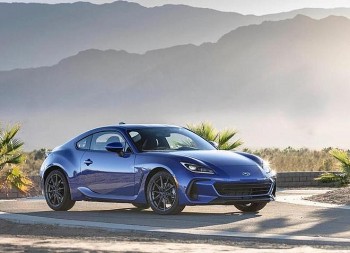 SUBARU BRZ thế hệ mới khiến giới trẻ điêu đứng