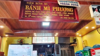 Đề xuất phạt tiệm bánh mì Phượng hơn 110 triệu đồng, đình chỉ hoạt động 5 tháng