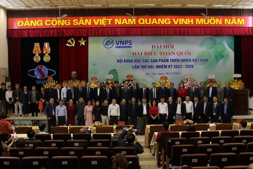 Đại hội Đại biểu toàn quốc Hội Khoa học các sản phẩm thiên nhiên Việt Nam lần thứ II, nhiệm kỳ 2023 – 2028 thành công tốt đẹp Đại hội Đại biểu toàn quốc Hội Khoa học các sản phẩm thiên nhiên Việt Nam lần thứ II, nhiệm kỳ 2023 – 2028 thành công tốt đẹp