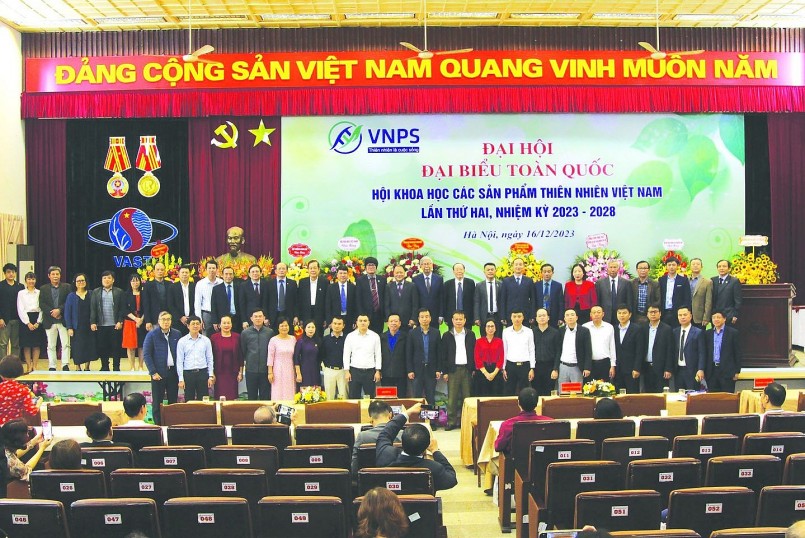 Ban chấp hành Hội khoá II nhiệm kỳ 2023 - 2028 ra mắt đại biểu. Ban chấp hành Hội khoá II nhiệm kỳ 2023 - 2028 ra mắt đại biểu.