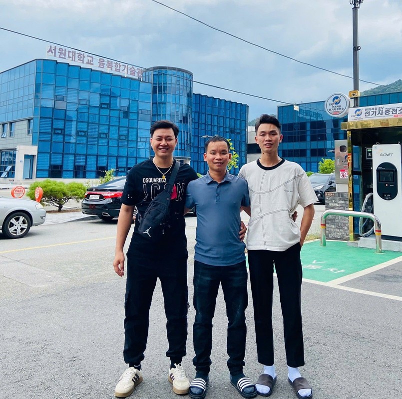 Hàng trăm em Du học sinh của Công ty LetcoHT-Group được định cư và làm việc lâu dài ở nước ngoài Hàng trăm em Du học sinh của Công ty LetcoHT-Group được định cư và làm việc lâu dài ở nước ngoài