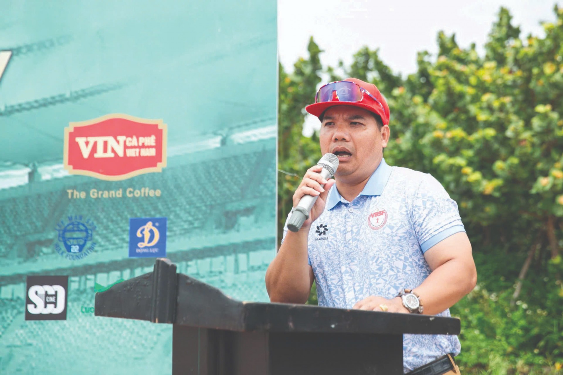 Chủ tịch VinCaphe Hoàng Trung Kiên. Chủ tịch VinCaphe Hoàng Trung Kiên.