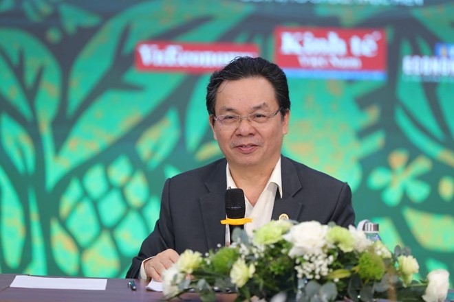 GS.TS Hoàng Văn Cường khuyến nghị cơ quan soạn thảo cần làm rõ mức độ hiệu quả của chính sách thông qua các con số thống kê có tính xác thực. Ảnh: Việt Dũng. GS.TS Hoàng Văn Cường khuyến nghị cơ quan soạn thảo cần làm rõ mức độ hiệu quả của chính sách thông qua các con số thống kê có tính xác thực. Ảnh: Việt Dũng.