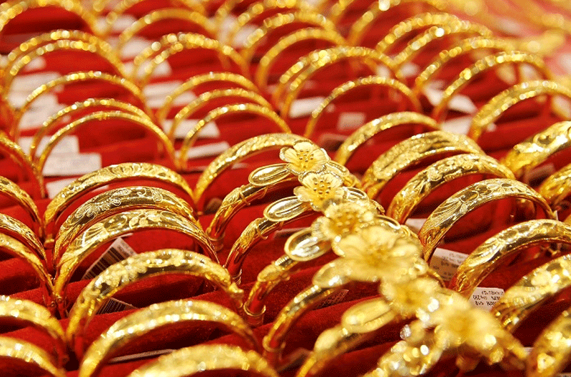 Giá vàng đồng loạt tăng mạnh. Giá vàng đồng loạt tăng mạnh.