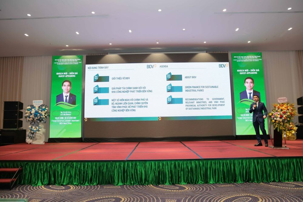 Ông Trần Kiều Hưng đại diện BIDV phát biểu tại Diễn đàn