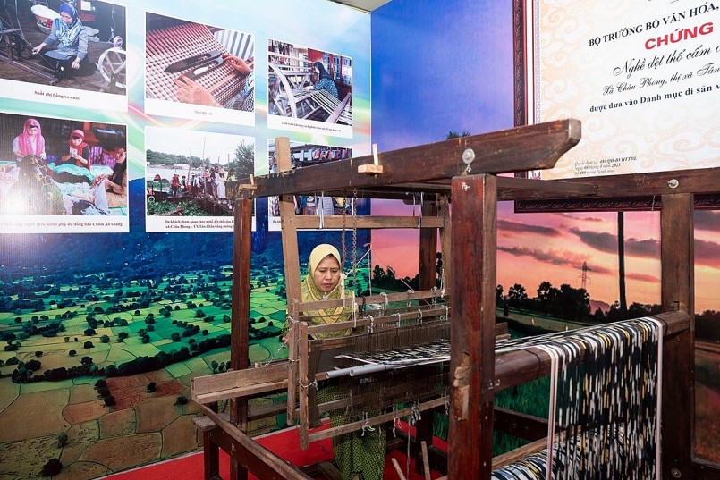 An Giang bảo tồn và phát huy giá trị di sản văn hóa An Giang bảo tồn và phát huy giá trị di sản văn hóa