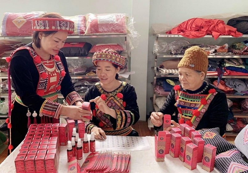 Độc đáo rước kiệu Độc đáo rước kiệu