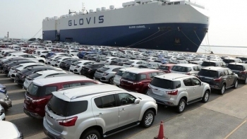 Giảm thuế nhập khẩu đối với 3 dòng ôtô: Khách hàng, nhà nước cùng có lợi