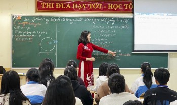 Những chính sách giáo dục có lợi cho giáo viên từ tháng 4/2025