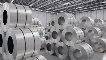 Việt Nam áp thuế chống bán phá giá với thép mạ Trung Quốc và Hàn Quốc