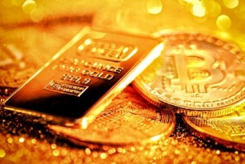 Giá vàng tăng dựng đứng sau tuyên bố áp thuế đối ứng của ông Trump