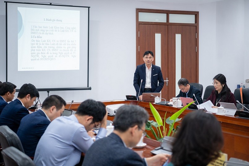 Phó Chủ tịch Viện Hàn lâm Khoa học xã hội Việt Nam Nguyễn Đức Minh Phó Chủ tịch Viện Hàn lâm Khoa học xã hội Việt Nam Nguyễn Đức Minh