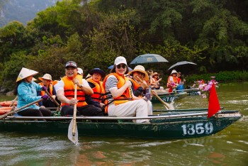 Ninh Bình phát triển du lịch với định hướng xanh, văn hóa và bền vững