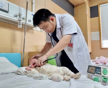 Đừng xem nhẹ việc ho nhẹ và sổ mũi ở trẻ