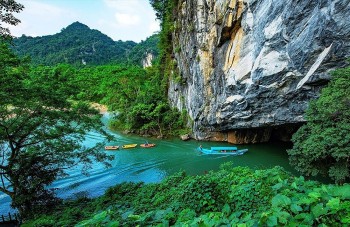 Phong Nha - Kẻ Bàng - "Thiên đường" cho du lịch mạo hiểm