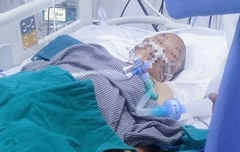 Lai Châu: Vợ tử vong, chồng hôn mê sau bữa ăn gồm cơm trắng, canh nấm