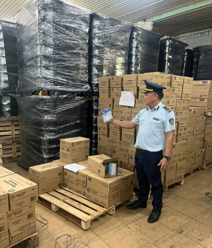 Những vụ sản xuất sữa giả từng bị phanh phui ở Việt Nam Những vụ sản xuất sữa giả từng bị phanh phui ở Việt Nam