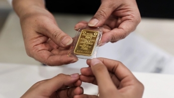 Giá vàng tăng "nóng", Phó Thủ tướng yêu cầu xử lý nghiêm đầu cơ, thao túng