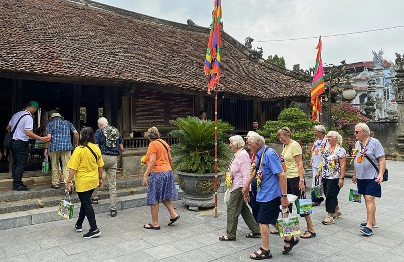 Hùng Lô phát huy giá trị di sản gắn với phát triển kinh tế Hùng Lô phát huy giá trị di sản gắn với phát triển kinh tế