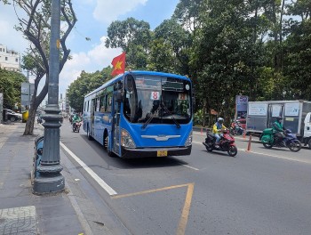 TP.HCM miễn phí vé xe buýt trong ngày 30/4