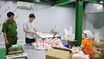 Thu hồi toàn bộ sản phẩm mì chính giả của Famimoto Việt Nam