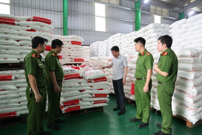 Vụ mì chính, hạt nêm, dầu ăn giả: Công ty Famimoto đã  tự công bố những sản phẩm nào?