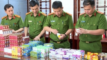 Thủ tướng yêu cầu đẩy nhanh điều tra vụ sữa giả, thuốc giả