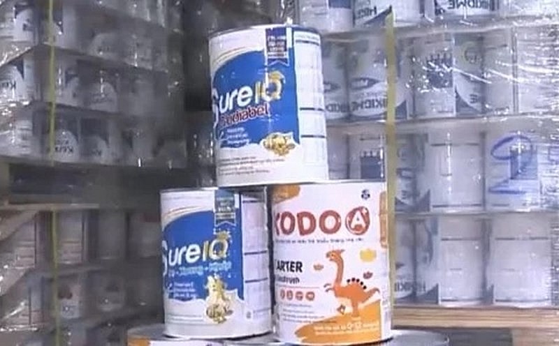 Hàng loạt nhãn hiệu sữa giả vừa bị cơ quan chức năng phát hiện. Hàng loạt nhãn hiệu sữa giả vừa bị cơ quan chức năng phát hiện.