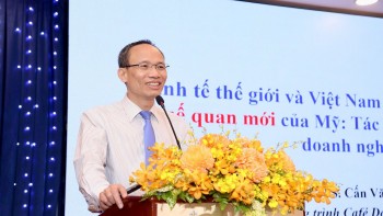 Doanh nghiệp Việt cần “tư duy mới” để vượt sóng thuế quan Mỹ