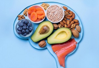 Bí quyết giữ trí óc minh mẫn từ thực vật