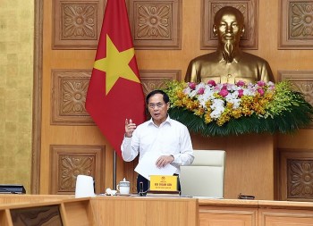 Phó Thủ tướng: Không để buôn lậu, hàng giả hoành hành gây hại cho người dân