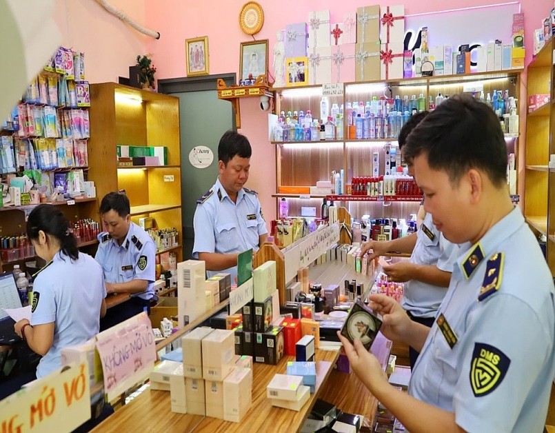 Bộ Y tế siết chặt quản lý mỹ phẩm trên nền tảng số Bộ Y tế siết chặt quản lý mỹ phẩm trên nền tảng số