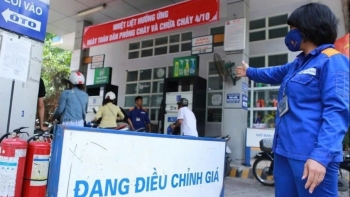 Giá xăng giảm nhẹ, giá dầu đồng loạt tăng trong kỳ điều hành ngày 22/5