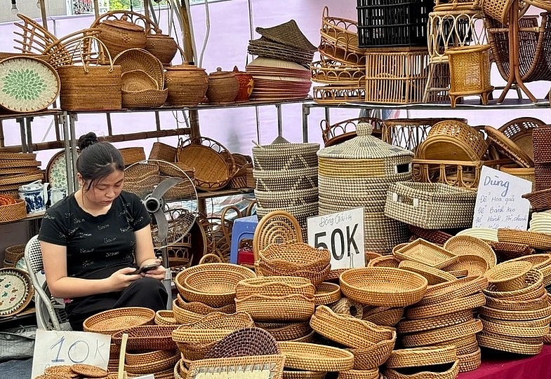 Tuần hàng OCOP 2025: Cầu nối hàng Việt – người Việt Tuần hàng OCOP 2025: Cầu nối hàng Việt – người Việt