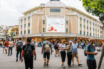 Du lịch Hà Nội bứt phá, tăng trưởng ấn tượng sau 5 tháng đầu năm