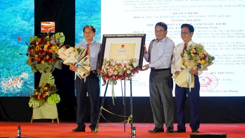 Từ sâm Ngọc Linh đến một trung tâm dược liệu chiến lược Từ sâm Ngọc Linh đến một trung tâm dược liệu chiến lược