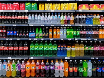 Nước ngọt sẽ chịu mức thuế tiêu thụ đặc biệt lên tới 10%