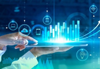 Tăng trưởng kinh tế và áp lực tái cấu trúc nền tảng