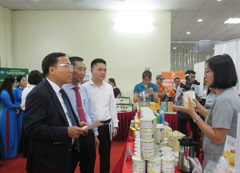 Tháo gỡ vướng mắc, tăng hiệu lực chống hàng giả