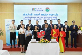 Minh bạch từ gốc: Nhà thuốc Long Châu bắt tay Viện Kiểm nghiệm An toàn vệ sinh thực phẩm Quốc gia