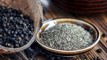 Giá tiêu trong nước tăng mạnh, xuất khẩu Việt Nam vượt trội so với thế giới