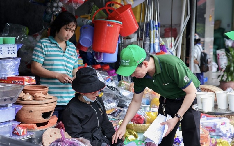 VPBank cam kết bền bỉ đồng hành cùng hộ kinh doanh