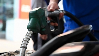 Đề xuất giảm thuế xăng dầu đến hết 2026: Cơ hội và thách thức